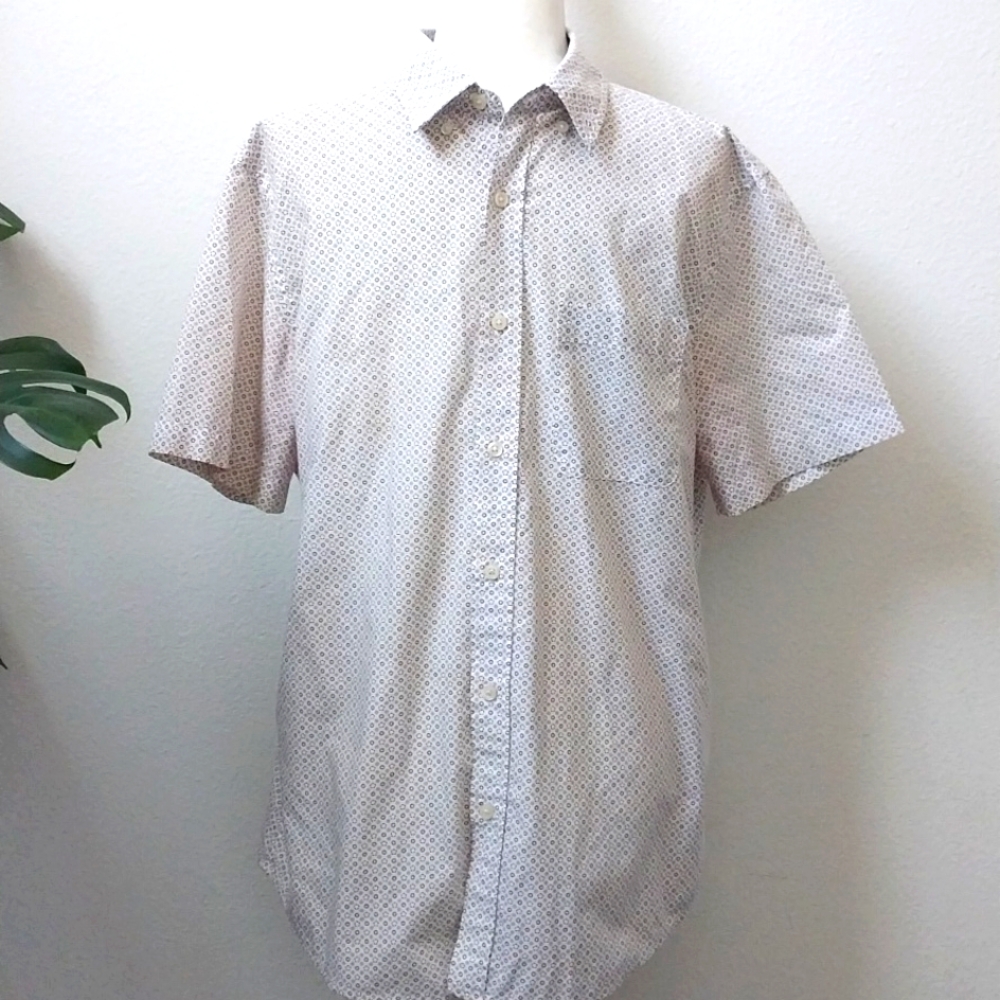 Bananas Republic Men's Short Sleeve Button-down Shirt size Large